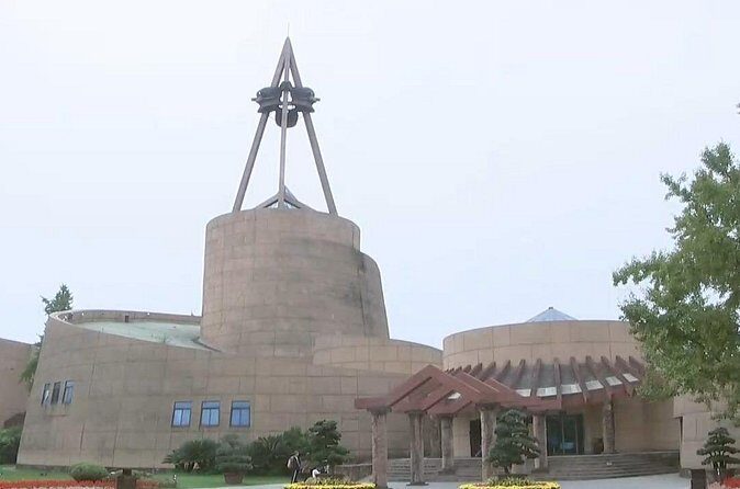 Private Day Tour: Chengdu Panda Breeding Base and Sanxingdui Museum - Why Choose This Tour?