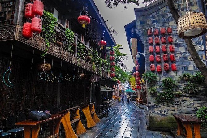 Private Day Tour: Chengdu Wuhou Temple, Jili and Dujiangyan Irrigation System - A Detailed Look at the Tour Experience