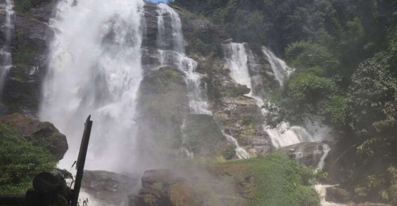 private-day-tour-doi-inthanon-with-mae-ya-waterfall