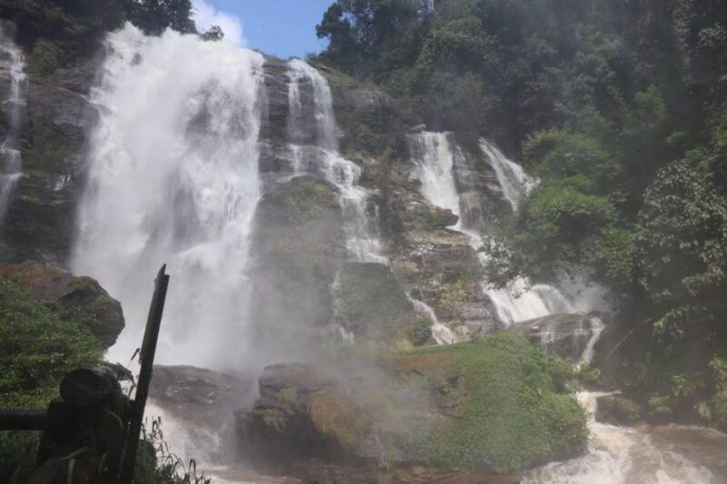 private-day-tour-doi-inthanon-with-mae-ya-waterfall