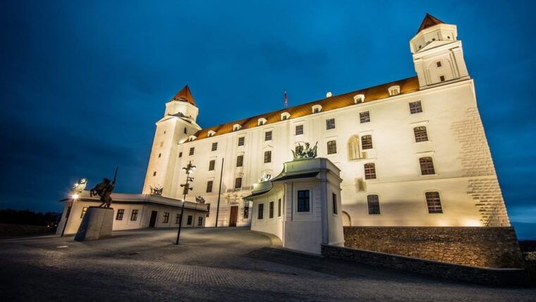 private-day-tour-from-budapest-to-bratislava