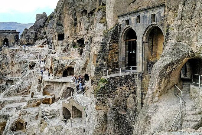 private-day-tour-from-kutaisi-to-vardzia-rabati-borjomi