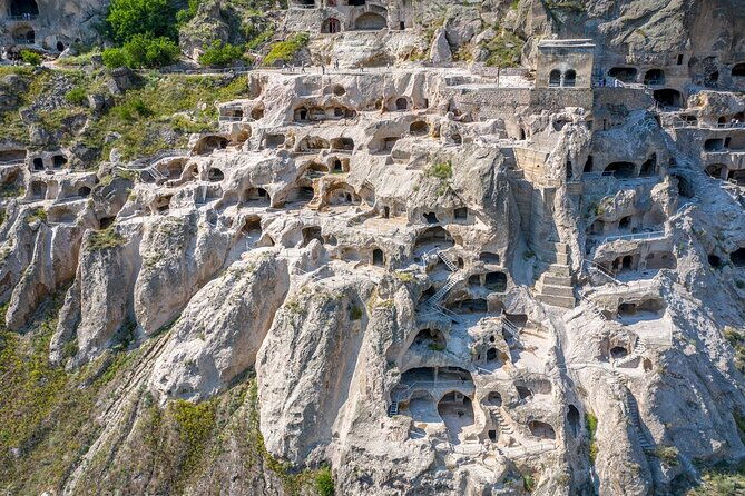private-day-tour-from-kutaisi-to-vardzia-rabati-borjomi