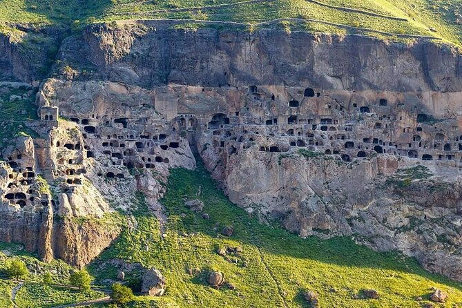 private-day-tour-from-kutaisi-to-vardzia-rabati-borjomi