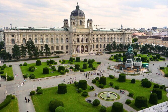 private-day-tour-from-prague-to-vienna-english-speaking-driver