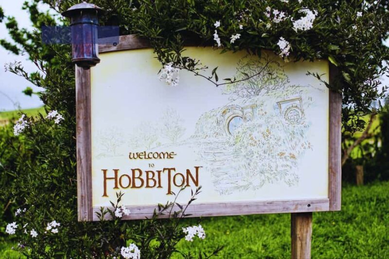 Private Day Tour - Hobbiton Movie Set, Rotorua & Treewalks - FAQ