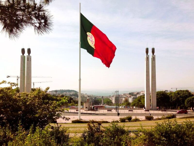 private-day-tour-lisbon-highlights-with-tastings