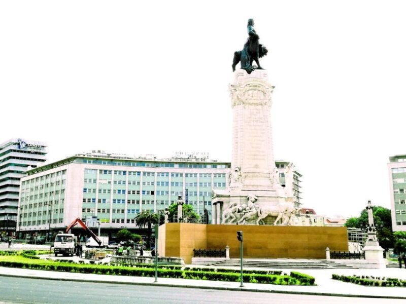 private-day-tour-lisbon-highlights-with-tastings