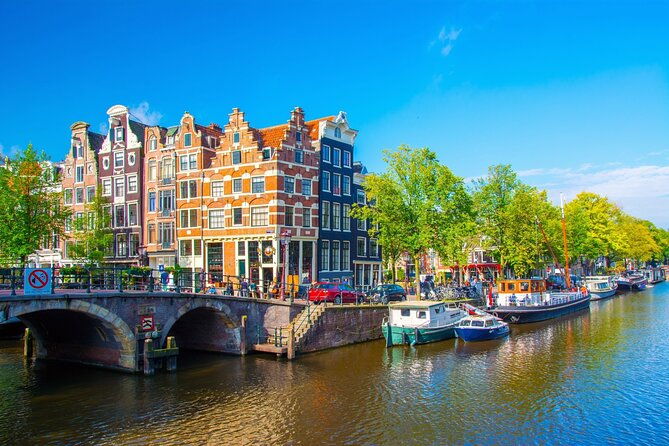 private-day-tour-of-amsterdams-old-town-highlights-by-car