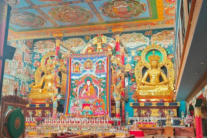 Private Day Tour of Bylakuppe Tibetan Monastery from Mysore - Detailed Breakdown of the Tour Experience