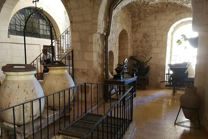 Private Day Tour: St. George's Monastery, Wadi Qelt, Mar Saba, and Bethlehem - FAQs