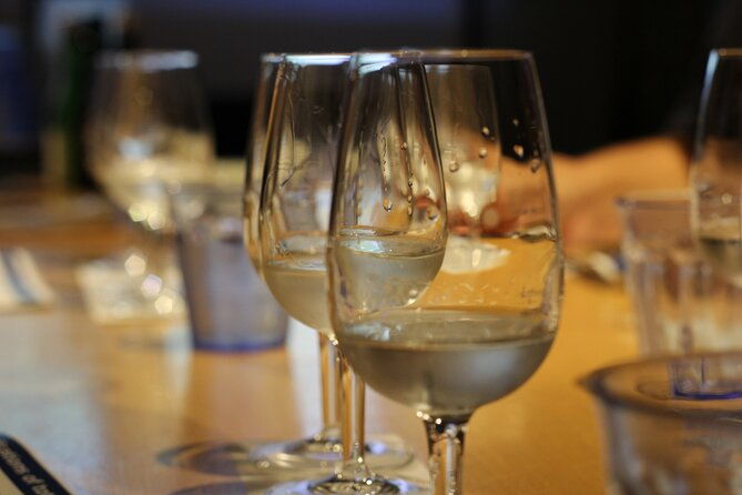 private-day-tour-through-niigata-city-history-sushi-and-sake