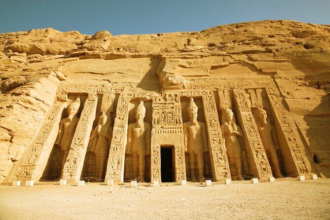 Private Day Tour to Abu Simble Temple from Aswan - Practical Tips for Your Trip