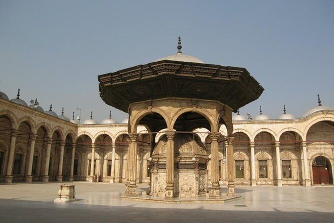 Private Day Tour to Coptic Cairo, Islamic Cairo and Bazaar - Who Is This Tour Best For?