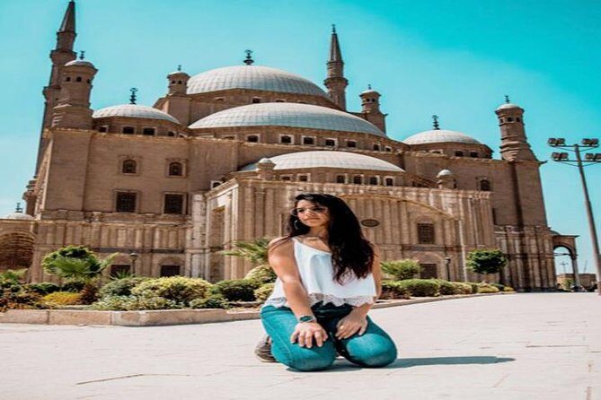 Private Day Tour to Giza pyramids Egyptian Museum Alabaster Mosque and Khan Market from Cairo - Key Points