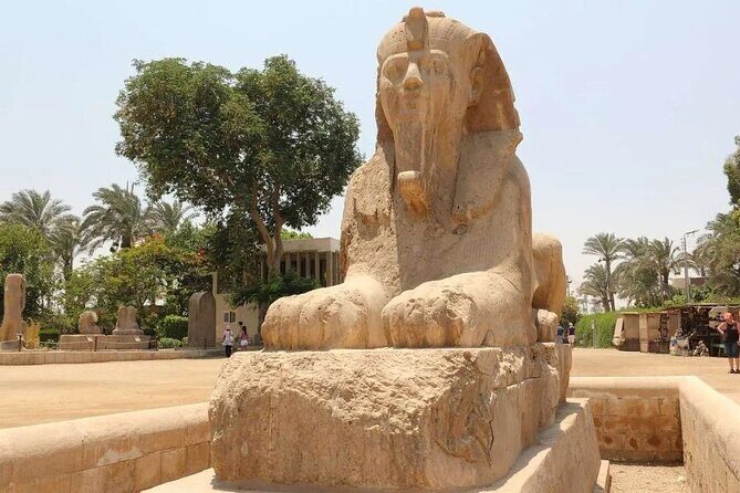 Private Day Tour to Giza Pyramids & Sphinx, Memphis and Saqqara - FAQ