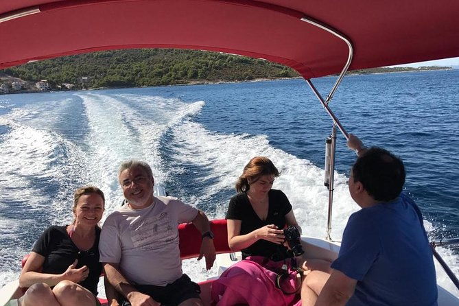 private-day-tour-to-golden-horn-brac-and-island-hvar