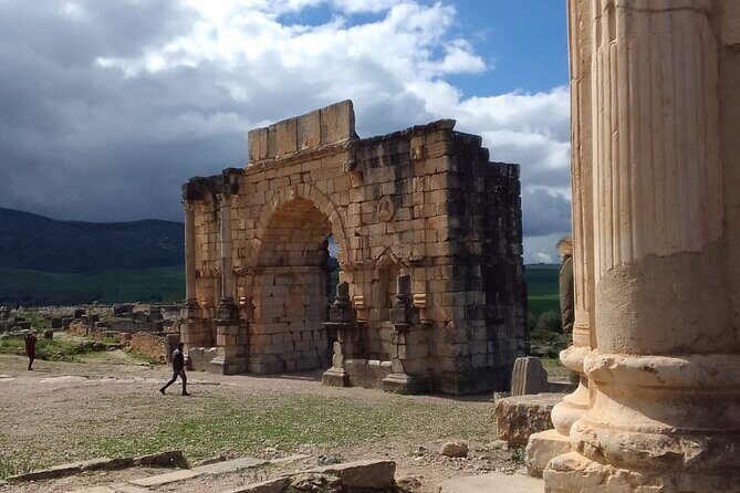 Private Day Tour to Meknes, Volubilis and Moulay Idriss from Fez - Key Points
