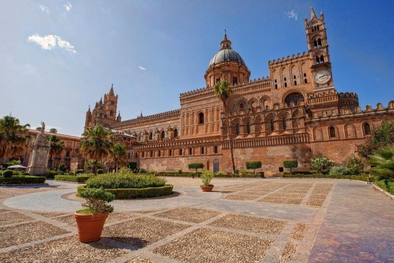 private-day-tour-to-palermo-and-cefalu-from-catania
