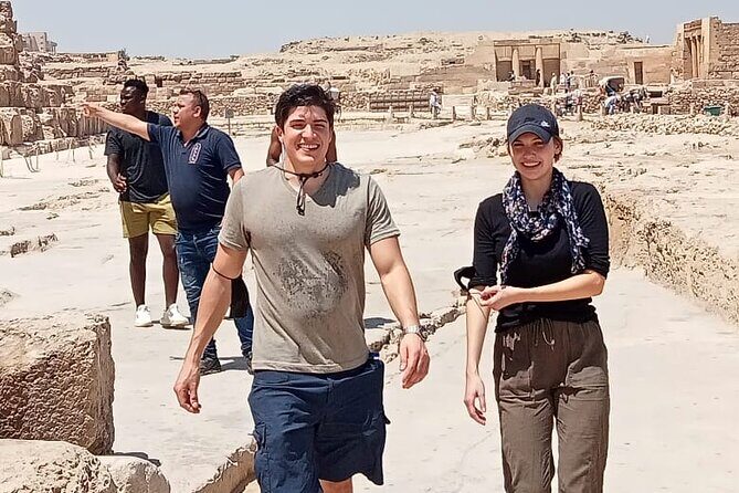 Private Day Tour to Pyramids,Saqqara,Memphis & Dahshur with Lunch and Camel ride - Discovering the Giza Pyramids and Sphinx