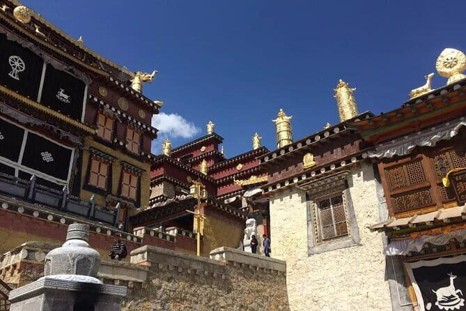 Private Day Tour to Shangri-la from Lijiang by Car - Discovering Shangri-La: A Detailed Look at the Private Day Tour from Lijiang