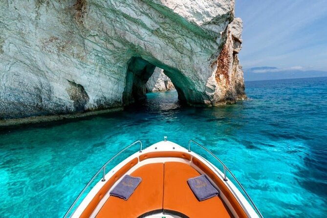 private-day-tour-to-shipwreck-and-blue-caves-by-boat-in-zakynthos