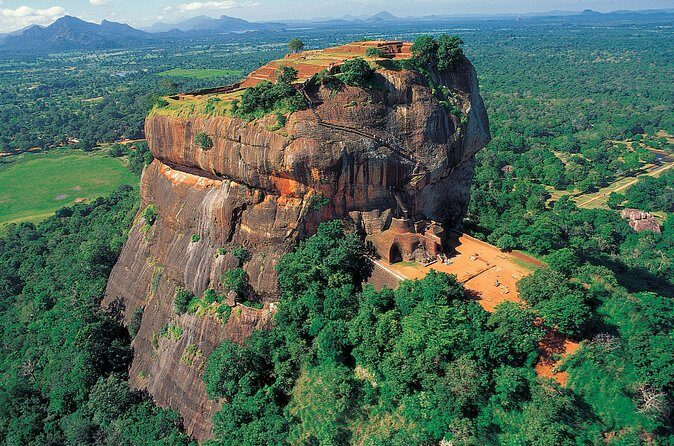 Private day tour to Sigiriya and Dambulla from Colombo - The Sum Up