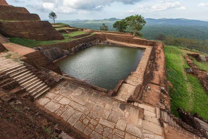 Private Day Tour to Sigiriya, Dambulla & Pidurangala Rock - Insights from Traveler Feedback