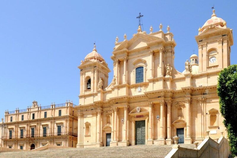 private-day-tour-to-siracusa-and-noto-from-catania