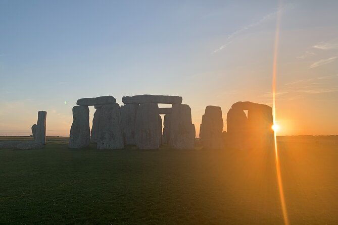 private-day-tour-to-stonehenge-and-glastonbury-3