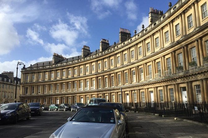 private-day-tour-to-stonehenge-bath-and-the-cotswolds