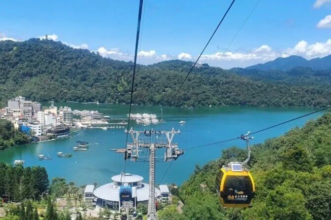 Private Day Tour to Sun Moon Lake from Taipei - The Experience of the Guides