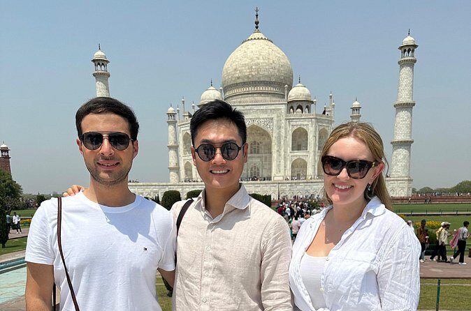 Private Day Tour to Taj Mahal and Agra fort from Delhi - Frequently Asked Questions