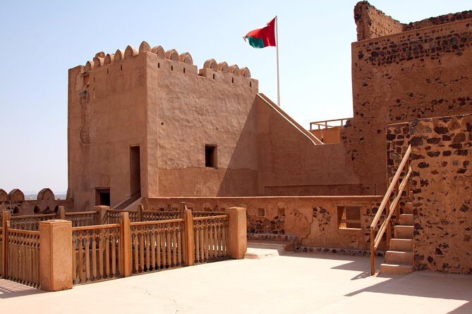Private Day Tour to the Enchanting Forts of Nizwa - Key Points