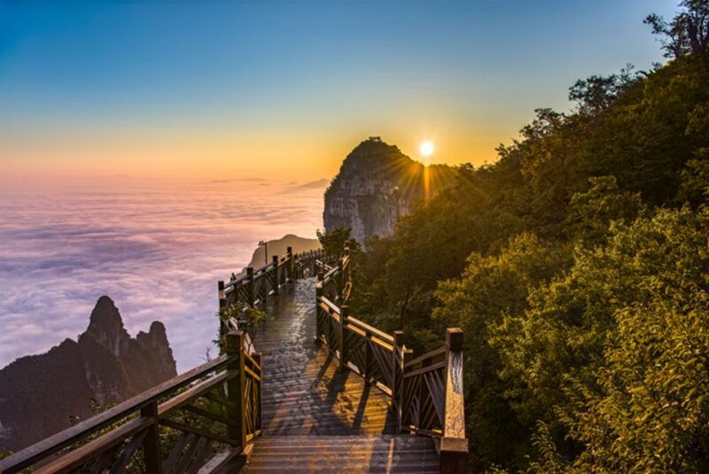 private-day-tour-to-tianmen-mountain-sky-walkglass-bridge
