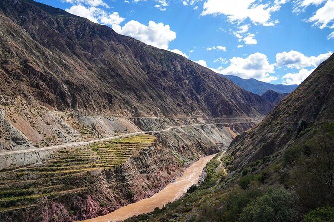 Private Day Tour to Tiger Leaping Gorge from Lijiang - Why This Tour Offers Good Value