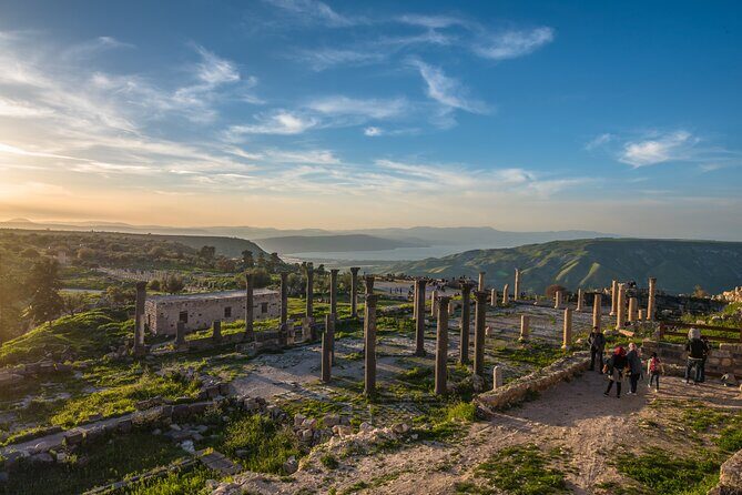 Private Day Tour to Umm Qais from Amman with Optional Hiking Trail - Key Points