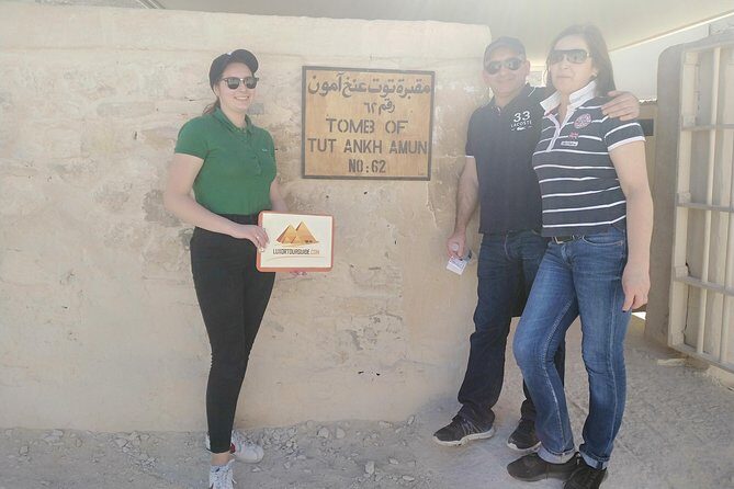 Private Day tour to west bank of Luxor and see the secrets of western mountain - FAQ