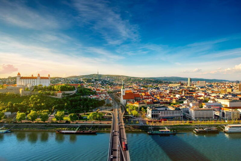 private-day-trip-budapest-bratislava-vienna-in-english