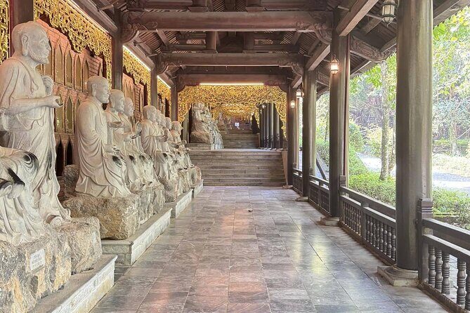 Private Day Trip Discover Bai Dinh Pagoda, Trang An & Mua Caves - Cruise Through Trang An: Nature’s Limestone Wonderland