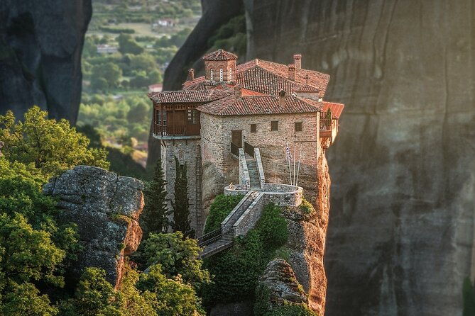 private-day-trip-from-athens-to-meteora-by-vip-minibus
