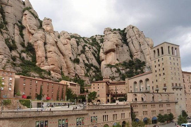 private-day-trip-from-barcelona-to-montserrat