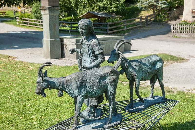Private day trip from Zurich to Heidiland and Vaduz - Vaduz: A Small Capital with Big Charm