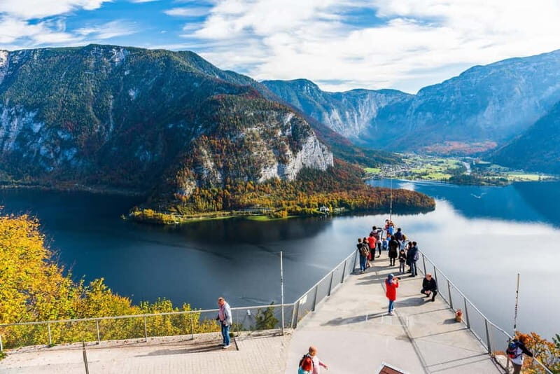 Private day trip: Munich to Hallstatt, Skywalk & Salt Mine - FAQs