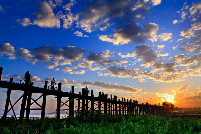 Private Day Trip of Amarapura, Sagaing Hill, and Inwa from Mandalay - Key Points