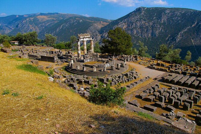 private-day-trip-of-delphi-from-athens