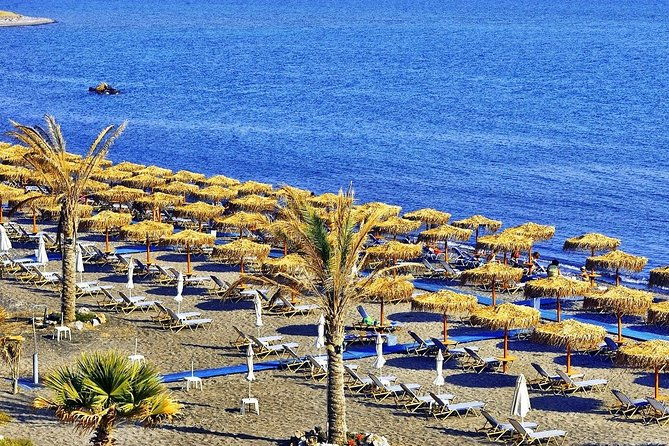 private-day-trip-santorini-4-hours