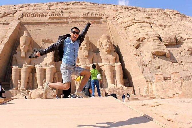 Private Day Trip to Abu Simbel Temple & Entrance fee included - Key Points