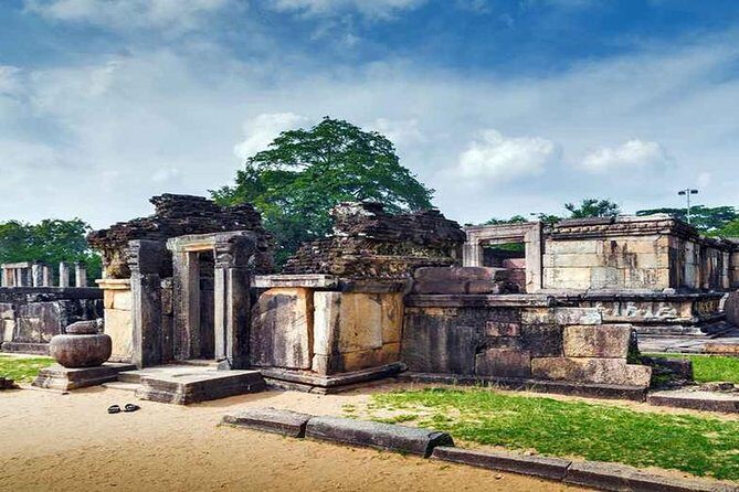 Private Day Trip To Anuradhapura Ancient City - Who Should Book This Tour?