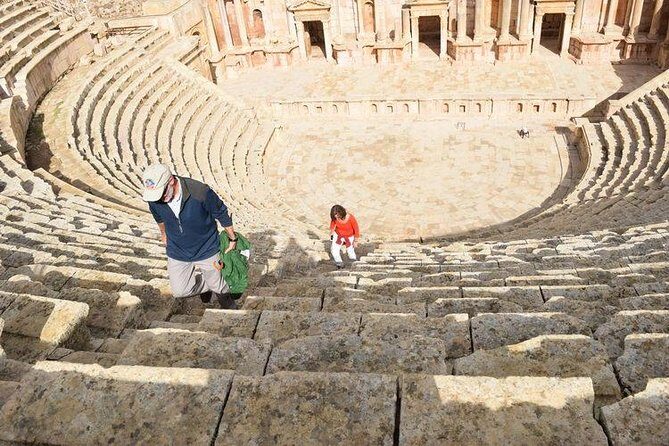 Private Day Trip to Jerash, Umm Qais and Ajloun Castle from Amman - Key Points